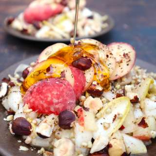 Chicory salad with peach, buckwheat and hazelnuts