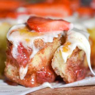Strawberry Cinnamon Rolls