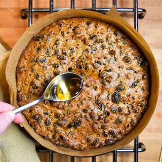 Easy British Christmas Cake