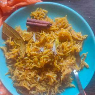 Easy Jaggery Rice- Gud Wale Chawal (Pressure Cooker)