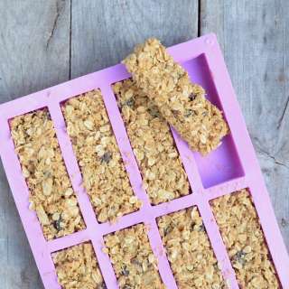 6-Ingredient Cereal Bars