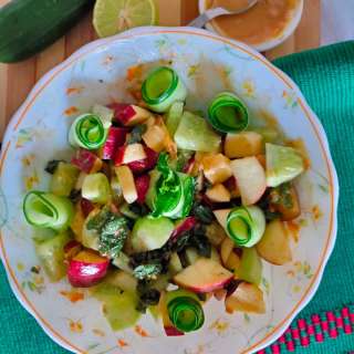 Easy Cucumber Apple Salad