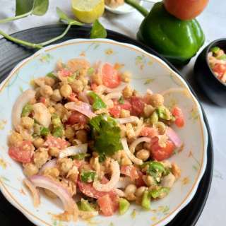 Spicy Thai Chickpea Salad