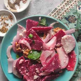 Beet Salad With Feta and Walnuts {Easy Recipe}