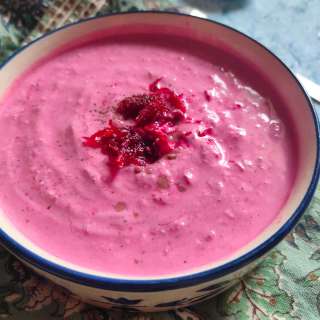 Beetroot Raita Recipe {Indian Yogurt Beet Dip}