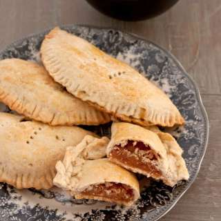 Empanadas de Membrillo (Quince Empanadas)