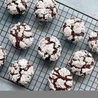Brownie Crinkle Cookies