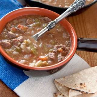 Chile Verde con Carne y Papas (Green Chile with Beef and Potatoes)