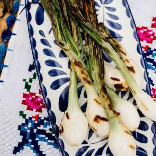 Cebollitas Asadas (Grilled Green Onions)