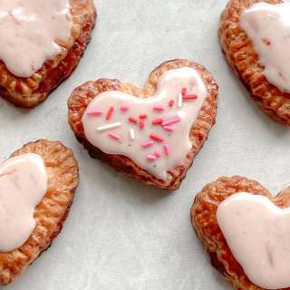 Strawberry Heart Pop Tarts