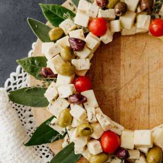 Christmas Wreath Cheese Board