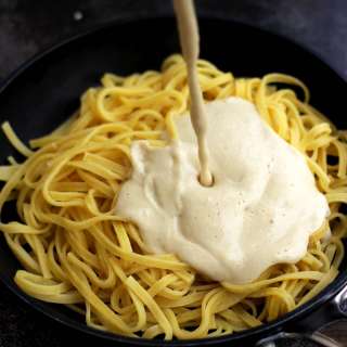 The Creamiest Vegan Fettuccine Alfredo