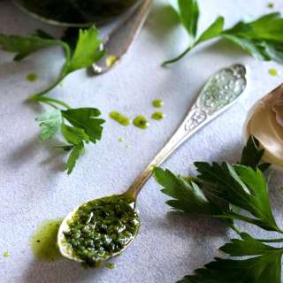 Easy Chimichurri Sauce