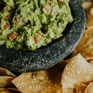 Classic Chunky Guacamole Mexicano