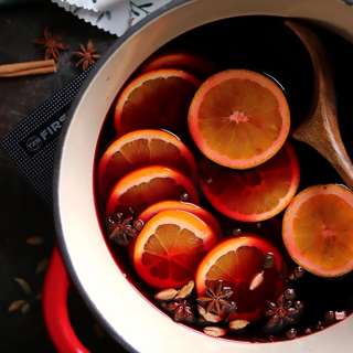 German Mulled Wine: Gluhwein