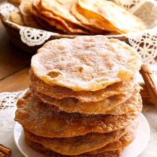 Mexican Buñuelos Recipe (Buñuelos Mexicanos)