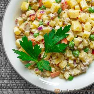Vegan Olivier Salad (салат Оливье, Salat Olivye)
