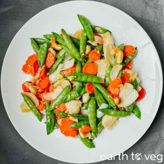 Lily Bulb Stir Fry