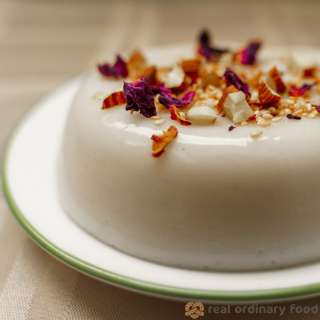 Vegan Muhallebi (Mahalabia)