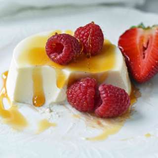 Greek Yogurt Panna Cotta