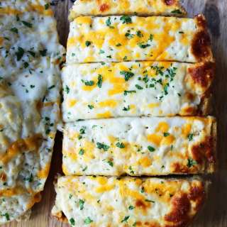 Quick Garlic Cheese Bread