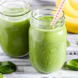 The BEST Tasting Green Protein Smoothie EVER