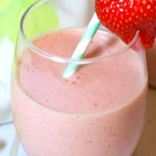 Strawberry "Superfood" Collagen Smoothie