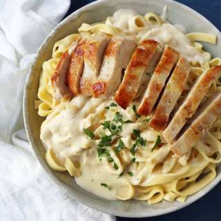 Chicken Fettuccine Alfredo