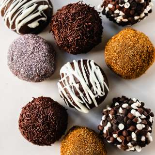 Homemade Chocolate Truffles