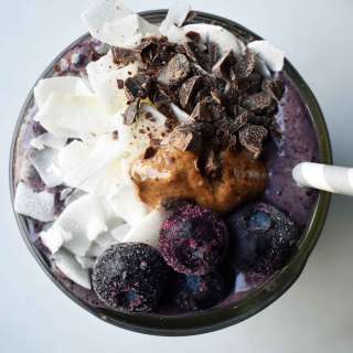 Blueberry Chocolate Smoothie