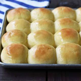 The Best Homemade Dinner Rolls