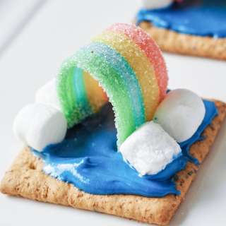 Rainbow Graham Crackers