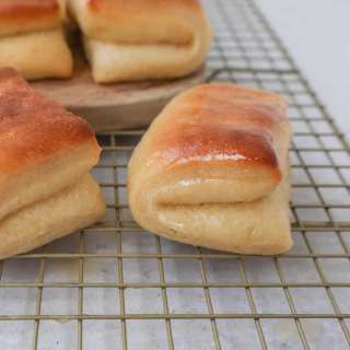 Best Parker House Rolls