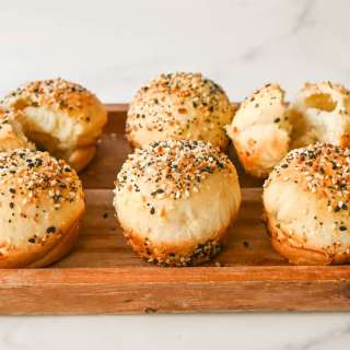 Everything Bagel Cream Cheese Bites