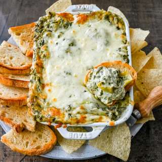 Hot Spinach Artichoke Dip