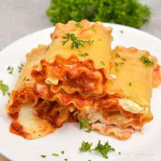 Air Fryer Lasagna Roll Ups