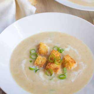 Healthy Leek and Potato Soup