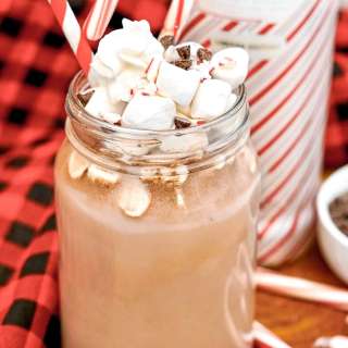 Spiked Hot Chocolate (Easy Recipe)
