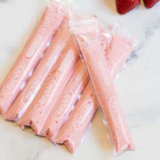 Homemade Strawberry Gogurt