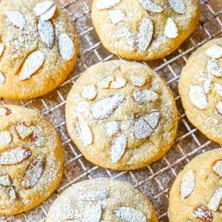 Almond Croissant Cookies