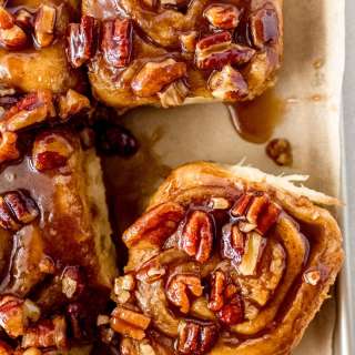 Caramel Pecan Rolls