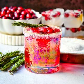 Holiday Sparkling Cranberry Mocktail