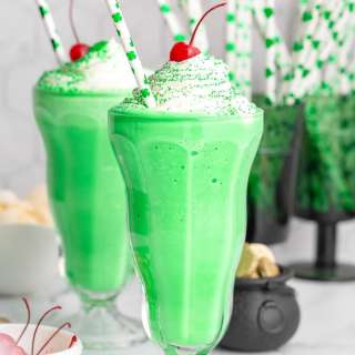 Copycat McDonalds Shamrock Shake Recipe
