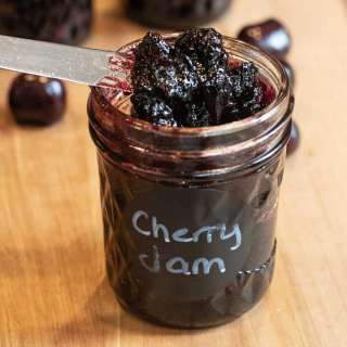 Homemade Cherry Jam - Without Pectin