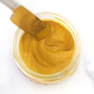 Homemade Yellow Mustard
