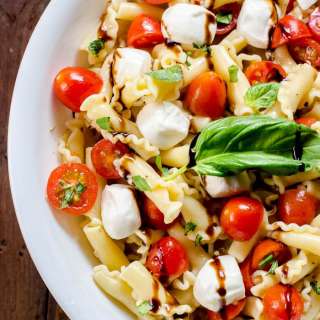Caprese Pasta Salad