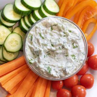Easy Homemade Tzatziki