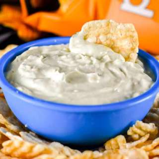 Creamy Avocado Dip for Healthy Snacking