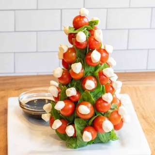 Caprese Christmas Tree