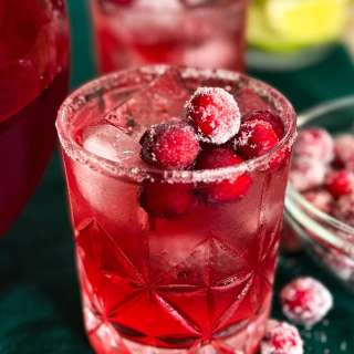 "Mistletoe Margaritas" Christmas Margarita Recipe